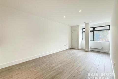 1 bedroom apartment to rent, 1 Molesey Road, West Molesey KT8