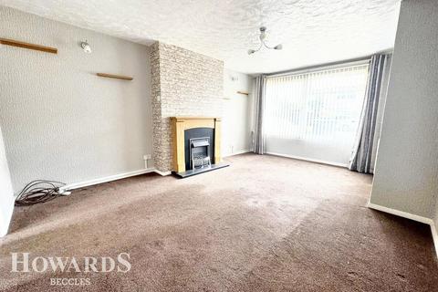 undefined, Garden Close, Bungay