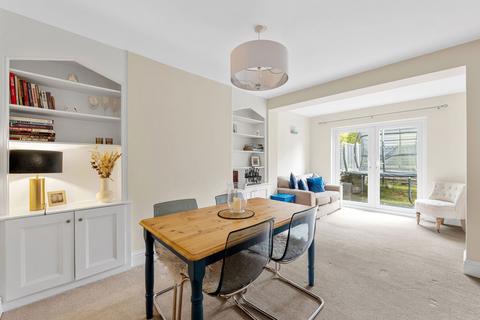 8 Sunny Rise, Chaldon, Caterham, CR3 5PR