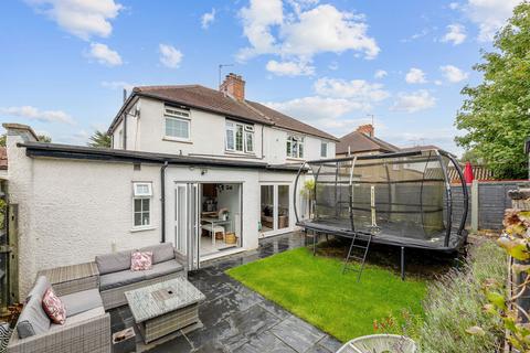 8 Sunny Rise, Chaldon, Caterham, CR3 5PR