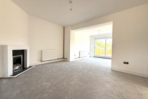 3 bedroom bungalow for sale, Dell Road East, Lowestoft, NR33