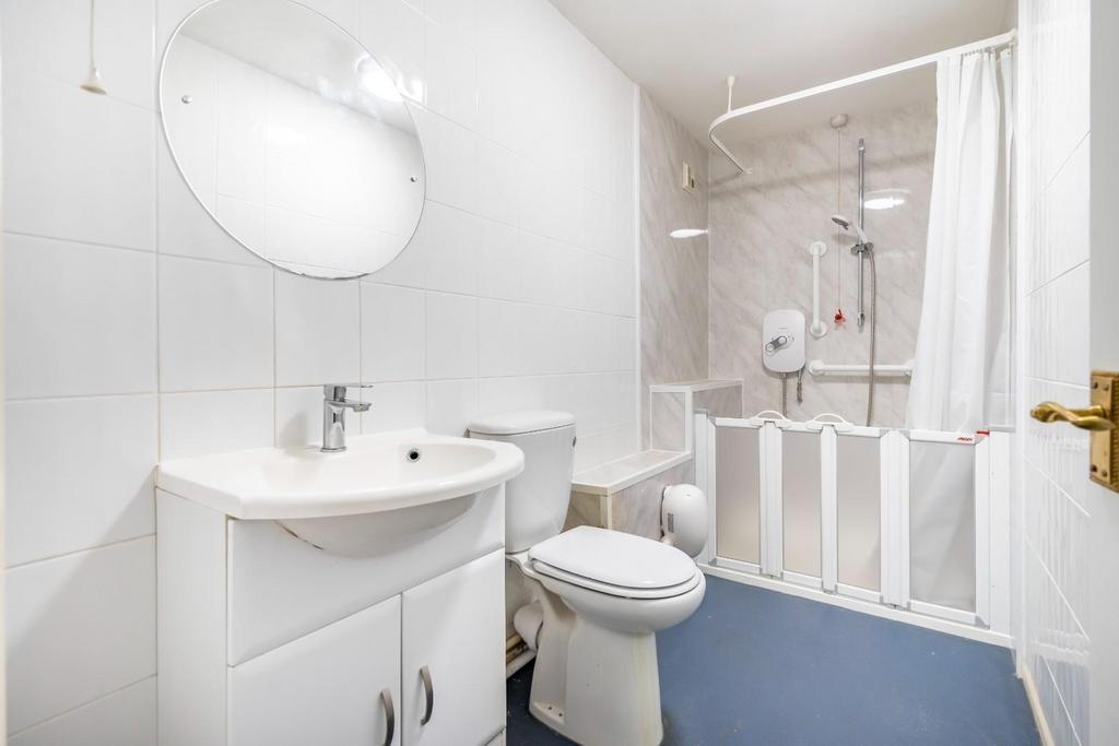 House in York, Clementhorpe, Bishophill - More