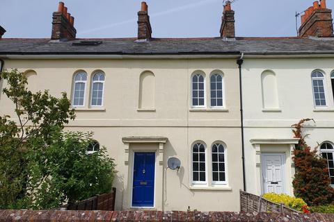 3 bedroom terraced house to rent, Central Newbury