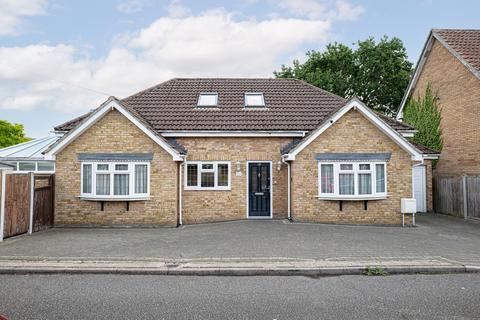 3 bedroom detached house for sale, Almere, Benfleet, SS7