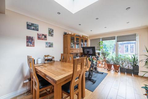 undefined, Earley,  Reading,  Berkshire,  RG6