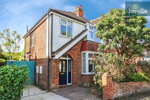 3 bedroom semi-detached house for sale, Cragston Avenue, Grimsby DN33