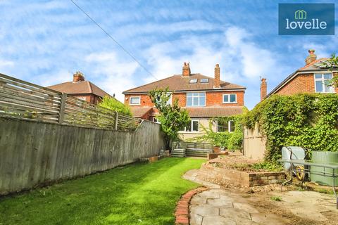 3 bedroom semi-detached house for sale, Cragston Avenue, Grimsby DN33