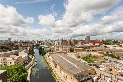 2 bedroom flat to rent, Yeoman Court, Tweed Walk, E14