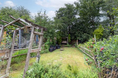 323 Alcester Road, Burcot, Bromsgrove, B60 1BQ