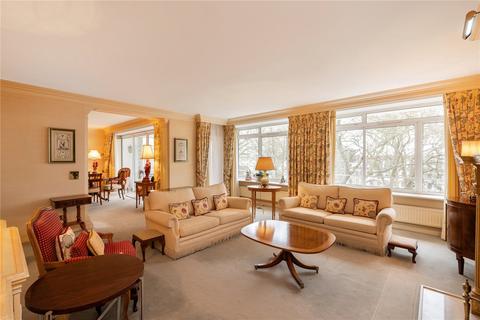 4 bedroom apartment for sale, Gloucester Square, London W2