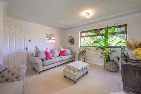 undefined, Maidendale Road, Kingswinford, DY6 9DD