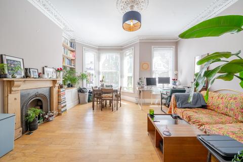 1 bedroom flat for sale, Atherfold Road, London, SW9