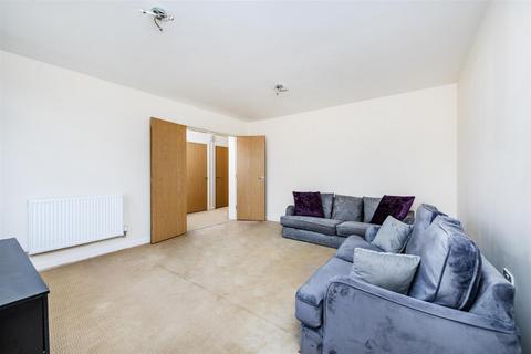 2 bedroom flat to rent, Farrier House, London