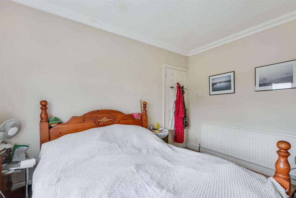 Bedroom 2 2.jpeg