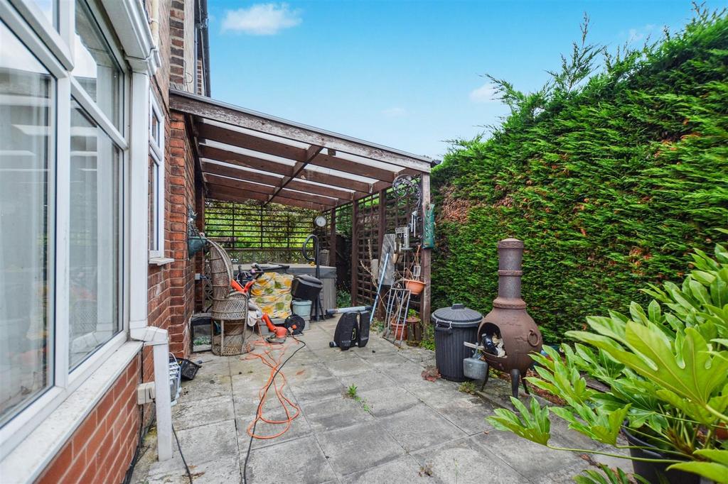 Garden 3.jpeg