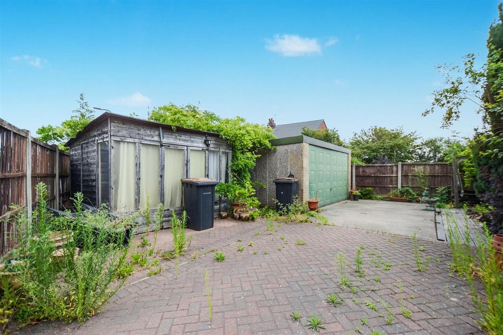 Garden 4.jpeg