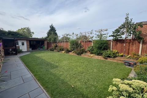 40 Romany Road, Northampton, NN2 7DJ