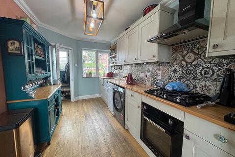 40 Romany Road, Northampton, NN2 7DJ
