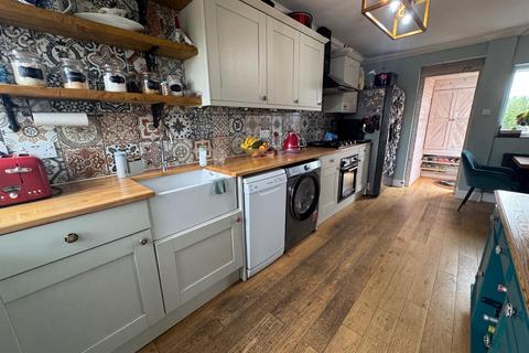 40 Romany Road, Northampton, NN2 7DJ