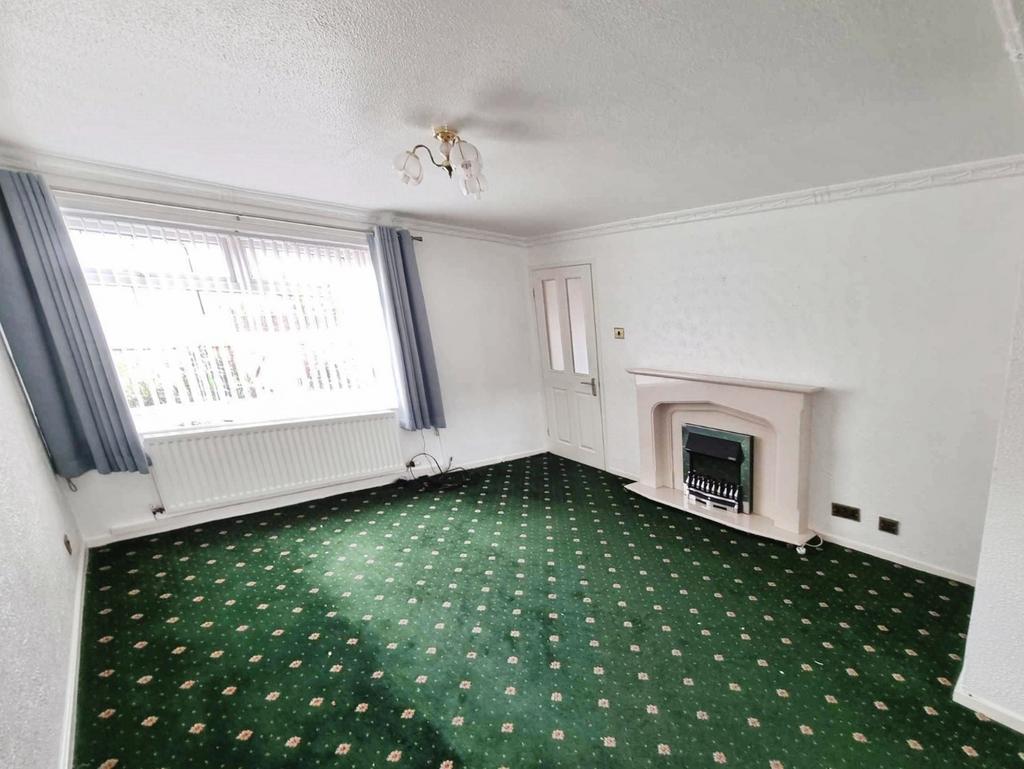 Pbox-living room-334806.jpg