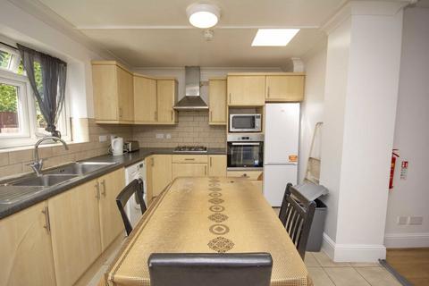 undefined, Wroughton Terrace, London NW4
