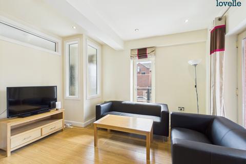 4 bedroom flat for sale, Wesleyan Court, Lincoln, LN2