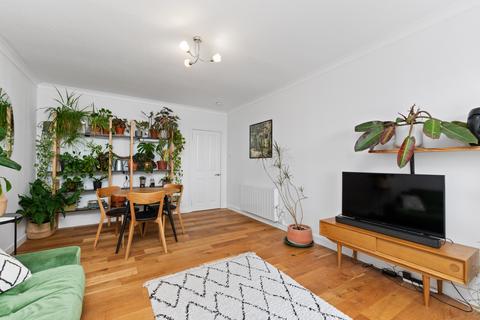4/6 Arran Place, Edinburgh, EH15 2DU