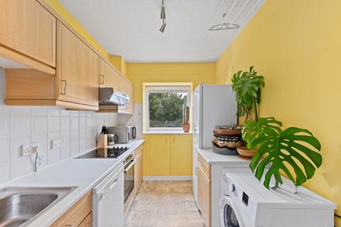 4/6 Arran Place, Edinburgh, EH15 2DU