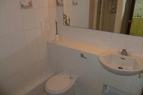 1 bedroom flat to rent, Cross O'Cliff Hill, Lincoln LN5
