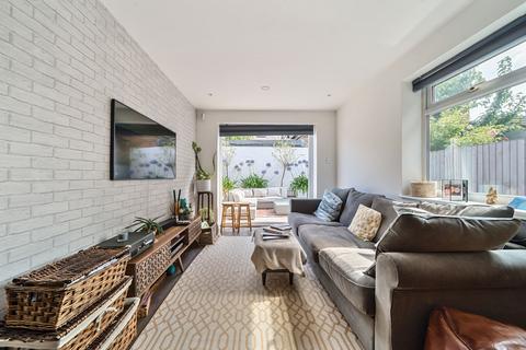 undefined, Leighton Road, Ealing