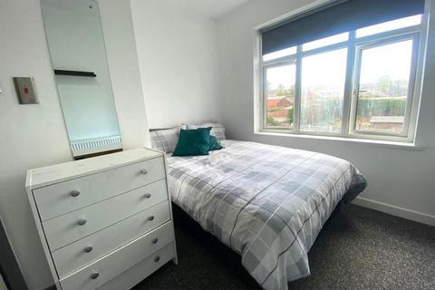 1 bedroom in a house share to rent, Dudley DY2