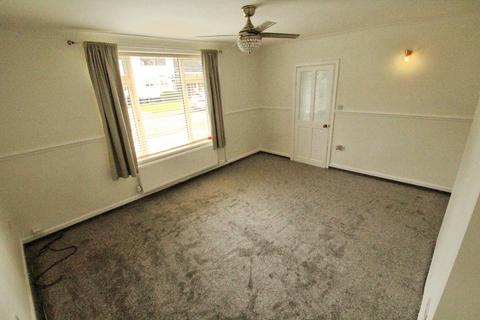 3 bedroom end of terrace house to rent, Hampson Crescent, Wilmslow SK9