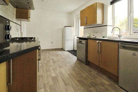 3 bedroom end of terrace house to rent, Hampson Crescent, Wilmslow SK9