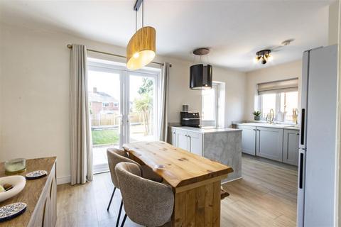 3 bedroom semi-detached house for sale, Enfield Road, Newbold, Chesterfield