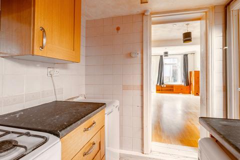 18 Alma Road, Lowestoft, NR32 2EA