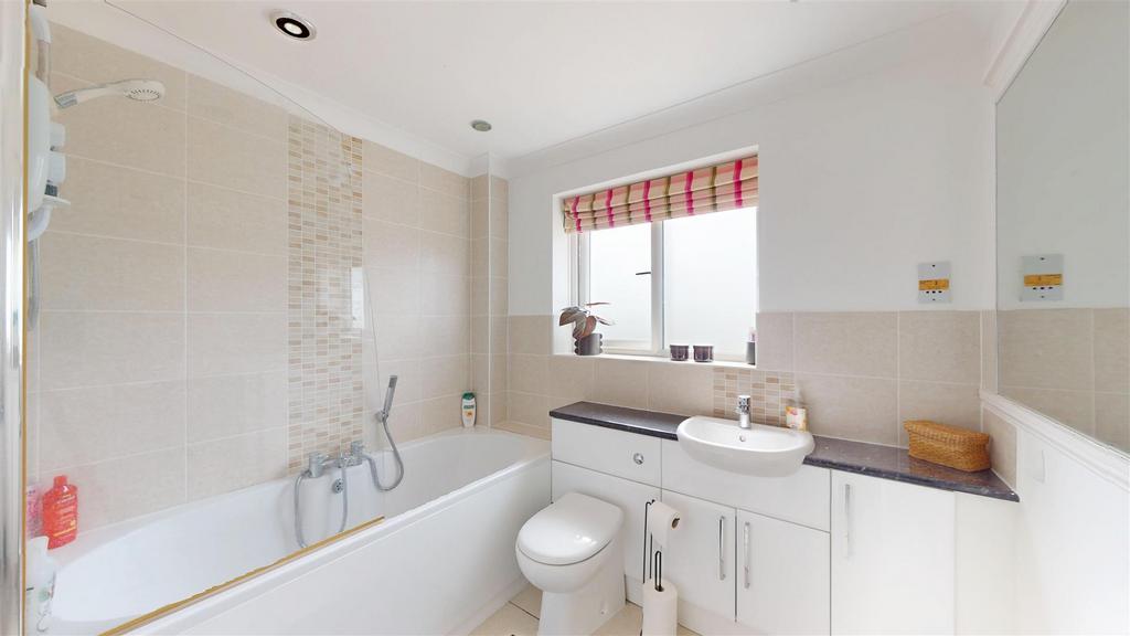 Meadowbank-Waterside-07312025 181512.jpg