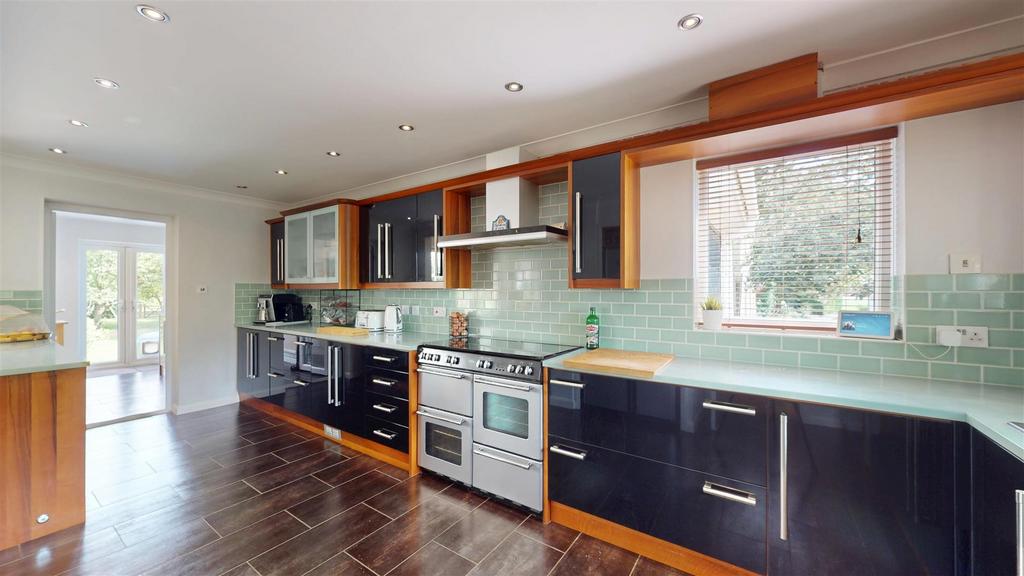 Meadowbank-Waterside-07312025 175026.jpg