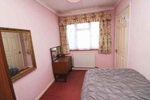 1 New Park Road, Ashford, TW15 1EG