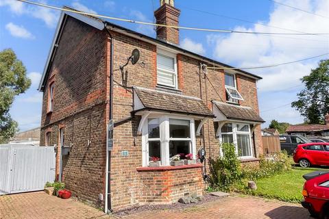 3 bedroom semi-detached house for sale, Oak Cottages, Horsham RH13