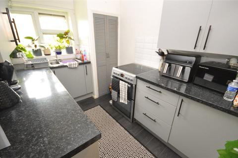 1 bedroom apartment for sale, Dewsbury Road, Luton, Bedfordshire, LU3