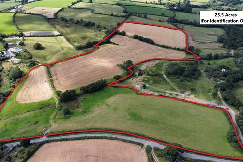 Llanboidy, Whitland