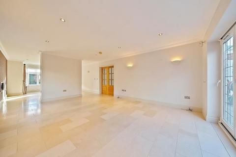5 bedroom detached house for sale, Langham Close,  Bromley, BR2