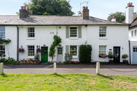 undefined, The Green, Woldingham CR3