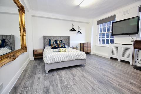 Studio for sale, Park West, Edgware Road, London, W2