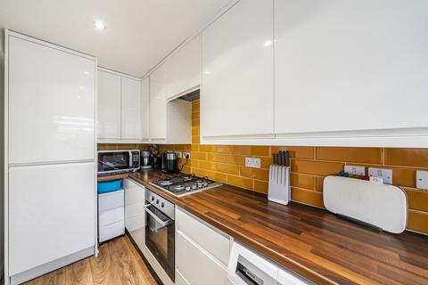 114 Franklin Way, Croydon, CR0 4UW