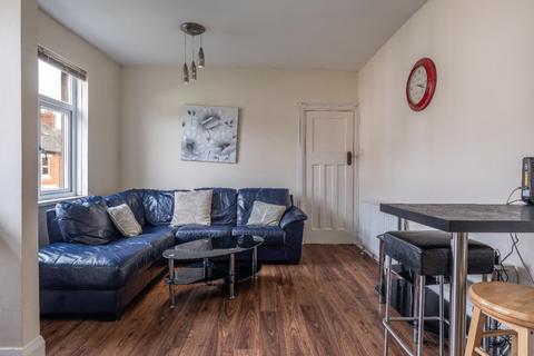 3 bedroom flat to rent, Cavendish Road, Newcastle Upon Tyne NE2