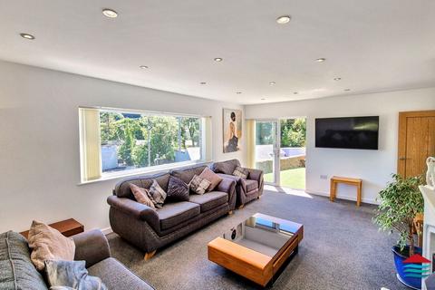 undefined, Llanbedrog, Pwllheli, LL53