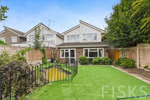 4 bedroom detached house for sale, Bartley Close, Benfleet, SS7