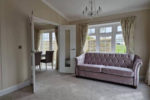2 bedroom park home for sale, Bromyard Herefordshire