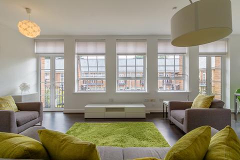 2 bedroom apartment for sale, The Water Gardens, De Havilland Drive, Hazlemere